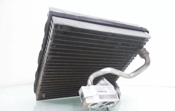 Volkswagen Touran I Air conditioning (A/C) radiator (interior) 1K0820679 1K1820103E