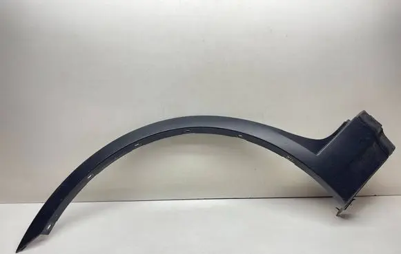 BMW X3 E83 Front arch trim 3405817 5177340581703
