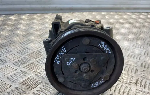 Nissan Juke I F15 Air conditioning (A/C) compressor (pump) 92600AZ74A 01120107169