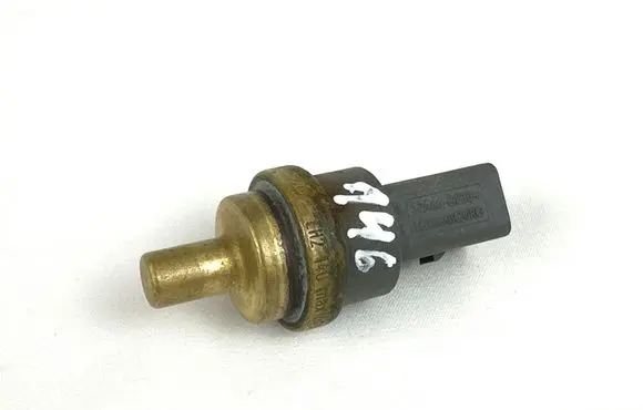 Audi A4 S4 B5 8D Coolant temperature sensor 06a919501a