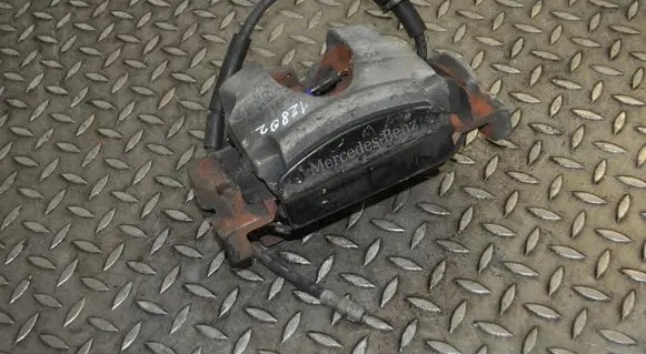 Mercedes-Benz GL X166 Front brake caliper