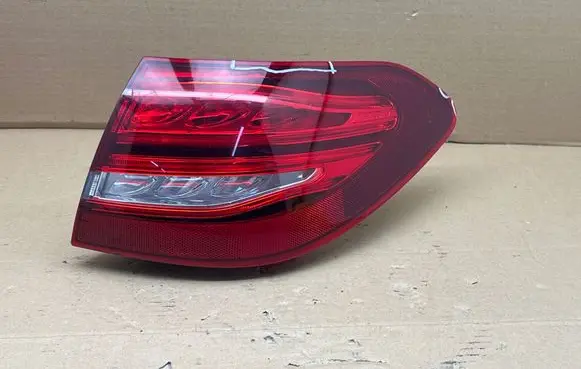 Rear/tail lights