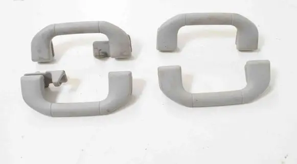 Mercedes-Benz E W212 Rear interior roof grab handle A2048100151