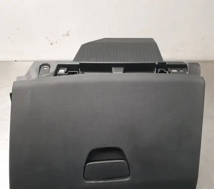 Peugeot 2008 I Glove box 9673811277