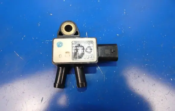 Mercedes-Benz GLC X253 C253 Exhaust gas pressure sensor A6429050400 01T30 SD00015070