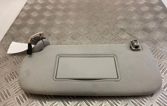 Jeep Grand Cherokee Sun visor