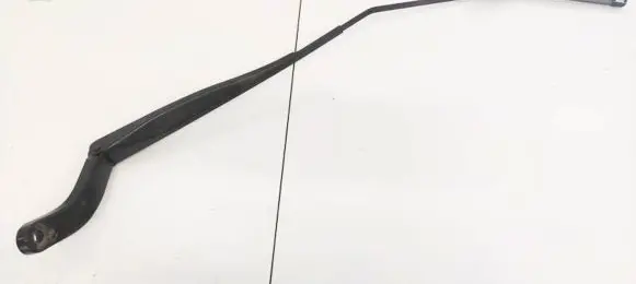 Honda Civic IX Front wiper blade arm