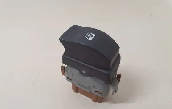 Renault Espace - Grand espace IV Electric window control switch 2808202