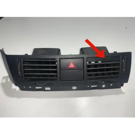 Opel Meriva A Dash center air vent grill