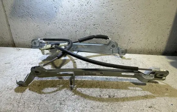 Jeep Patriot Front door window regulator with motor 05291798AA S24714017