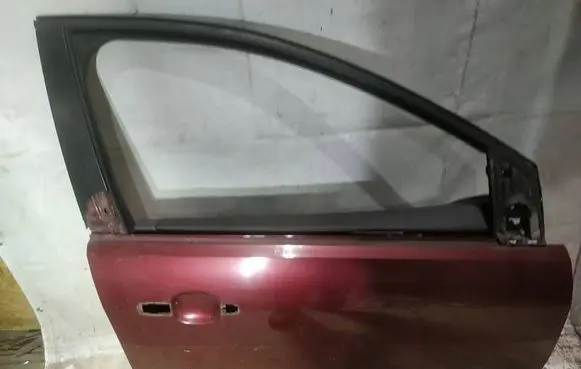 Ford Focus Front door raudonos