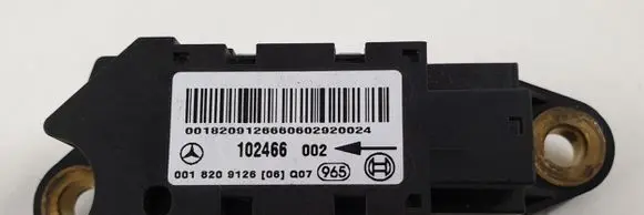 Mercedes-Benz C W203 Airbag deployment crash/impact sensor 0018209126