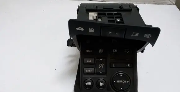 Lexus GS 300 350 430 450H A set of switches 8401030190
