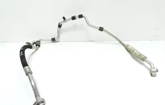 Volkswagen Jetta VI Air conditioning (A/C) pipe/hose 5C0820743C