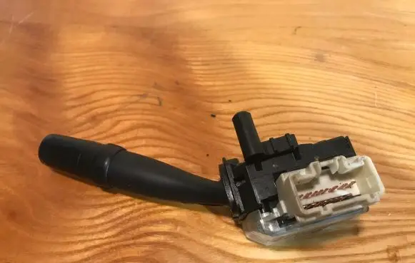 Toyota Avensis T250 Indicator stalk L93 8414005110 173650B