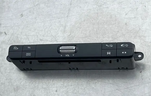 Mercedes-Benz Sprinter W907 W910 Head unit multimedia control A9079000005 1701820006