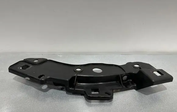 Alfa Romeo Stelvio Other engine bay part B172