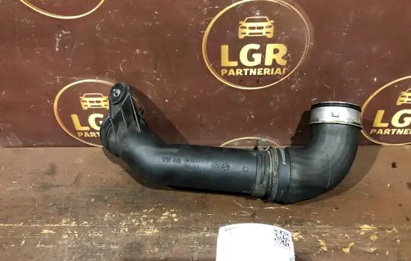 Volkswagen Caddy Intercooler hose/pipe 3C0145770B