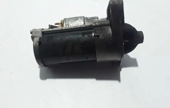 Renault Trafic III (X82) Starter motor 233002889R
