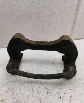 Opel Insignia A Front brake pad spring 