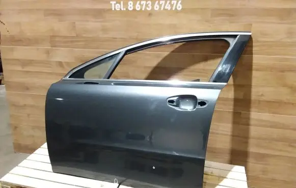 Peugeot 508 Front door