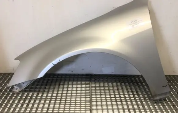 Nissan Altima Fender