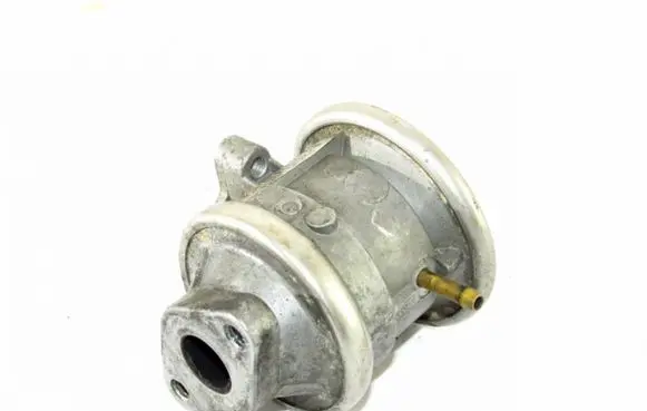 Audi A6 S6 C5 4B EGR valve 078131101N