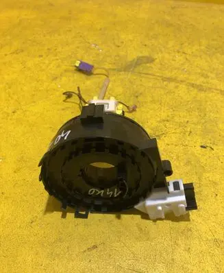 Volkswagen Tiguan Tailgate/trunk/boot open switch 138KM