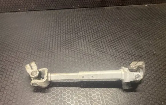 BMW X1 E84 Steering column universal joint 6790076