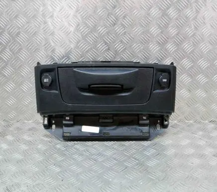Dodge RAM 1500 DS Other interior part 1VY88TRMAA
