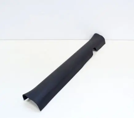 Hyundai i20 (PB PBT) Front sill trim cover 858721J000