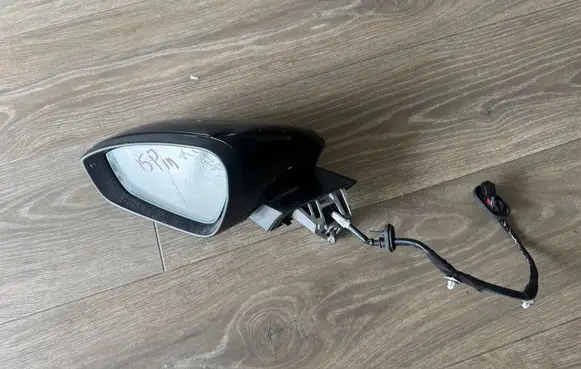 Audi Q4 e-tron Front door electric wing mirror 89C857501B