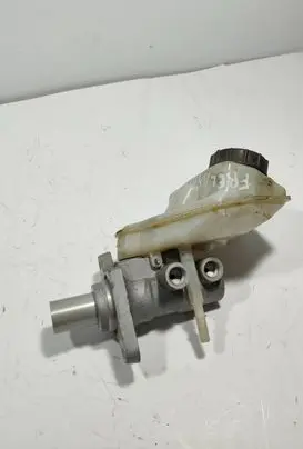 Land Rover Freelander 2 - LR2 Master brake cylinder 03350885561 AISI7MG 03350885571