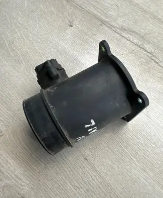 Nissan X-Trail T30 Mass air flow meter 226806N201