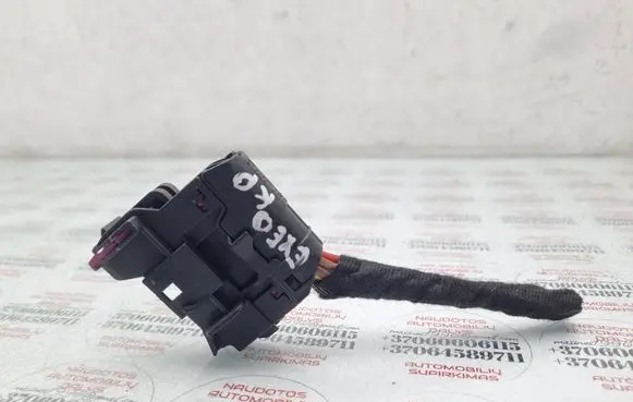 Seat Exeo (3R) Front door wiring loom 8E0972701