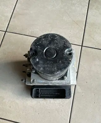 BMW 5 E60 E61 ABS Pump 6784151 6784153