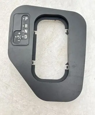 BMW 5 E39 Gear shifter surround trim plastic 8256275 51168256275