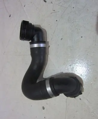 BMW X3 F25 Engine coolant pipe/hose 7601852
