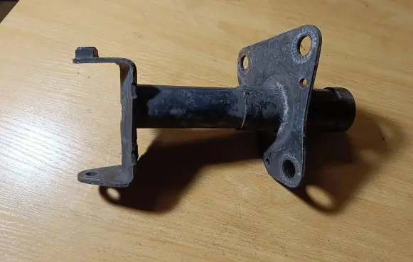 Volkswagen PASSAT B5 Front bumper mounting bracket 3B0807133A 02310027