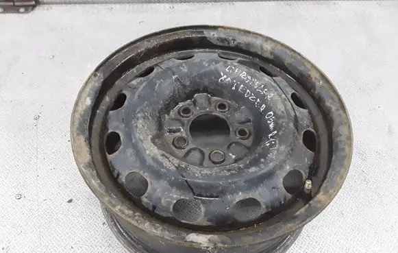 Chrysler Voyager R16 steel rim KBA43738