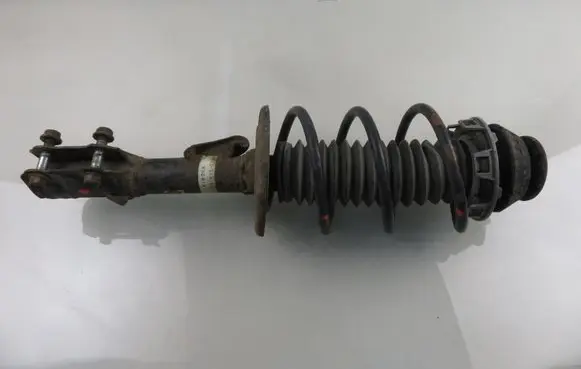 Front shock absorber with coil spring
