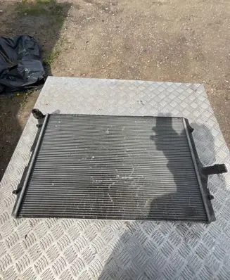 Volkswagen Golf VI Coolant radiator 