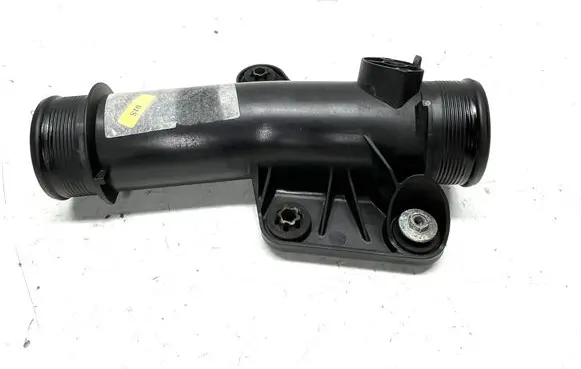 Audi A4 S4 B8 8K Intercooler hose/pipe 8K0145673