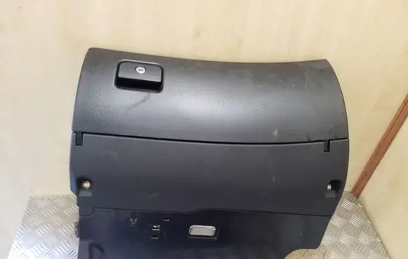 Audi A6 S6 C5 4B Glove box frame 4B1857035