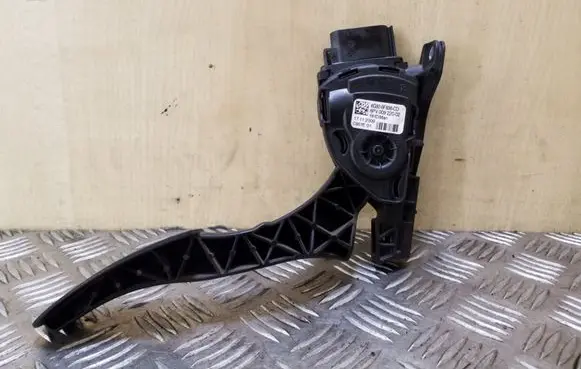 Volvo XC60 Accelerator throttle pedal 6G929F836CD 6PV00922002
