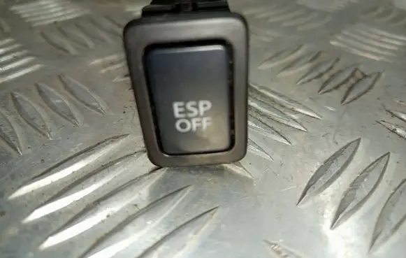 Suzuki SX4 ESP (stability program) switch SP221