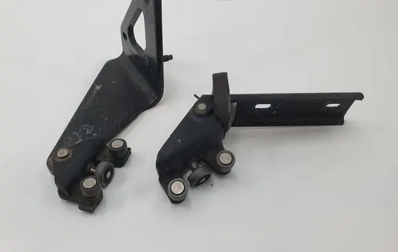 Renault Trafic II (X83) Roller guide/hinge set 312371 65709 311973E