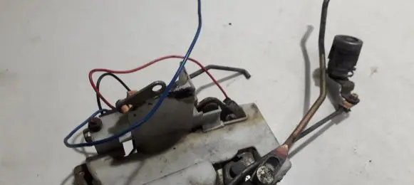 Mazda MX-3 Front door lock