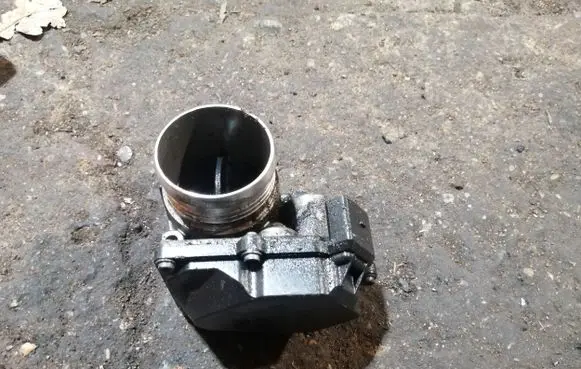 Ford Focus Throttle valve 9M5Q9E926AA