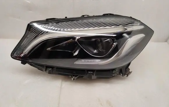 Mercedes-Benz A W176 Headlight/headlamp